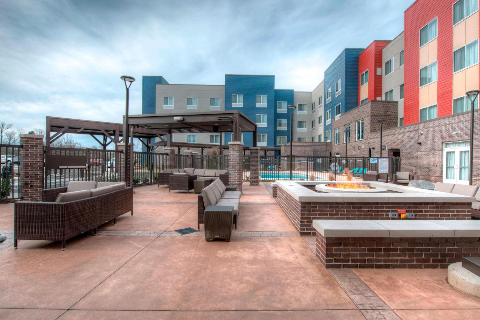 Residence Inn By Marriott Charlotte Airport Exterior photo